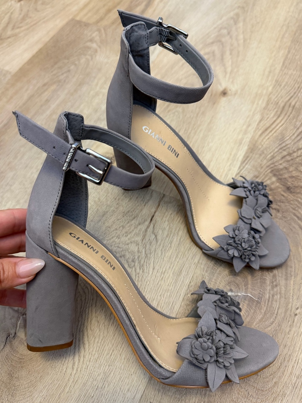 Gianni Bini Kehlani Floral Nubuck Leather Grey Ankle Strap Block Heels